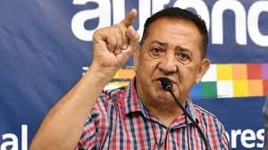 D’Elía le reclama a Kicillof una medida drástica por deuda.