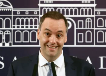 Scioli se queda «ad honorem» en el Gabinete.