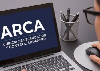 Reforma fiscal de ARCA: controladores más simples y reportes mensuales.