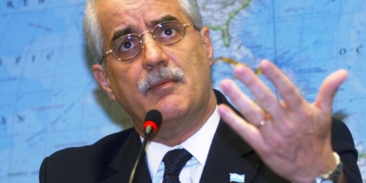 Jorge Taiana: Crítica a la Intervención de EEUU.