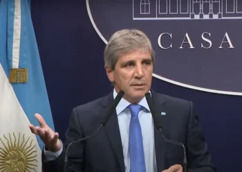 “Deuda tomaban ustedes”: Caputo responde a críticas por el REPO.