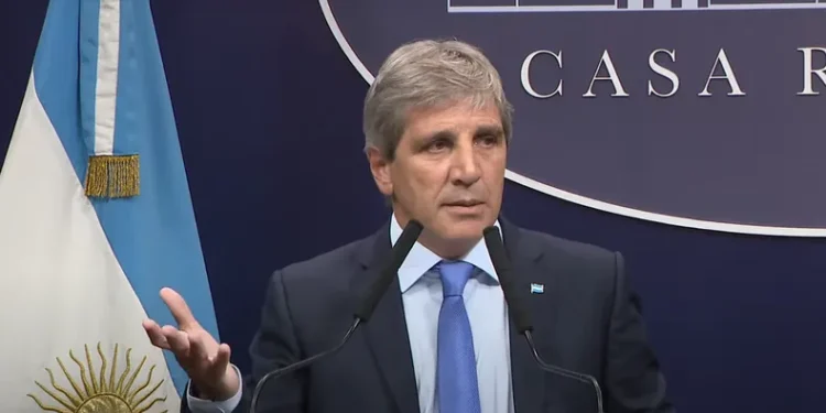 “Deuda tomaban ustedes”: Caputo responde a críticas por el REPO.