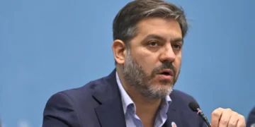 La frase de Bianco sobre Milei: «Respuesta rápida y cínica».