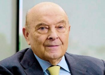 Re-monetización: la propuesta de Cavallo que marca la cancha a Milei.