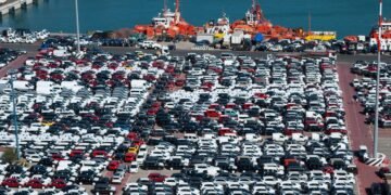 El Gobierno prepara un decreto para reducir las retenciones a la exportación de automóviles: implicaciones y posibles obstáculos