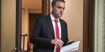 Manuel Adorni ofrecerá una conferencia de prensa en Casa Rosada y se reunirá con Javier Milei