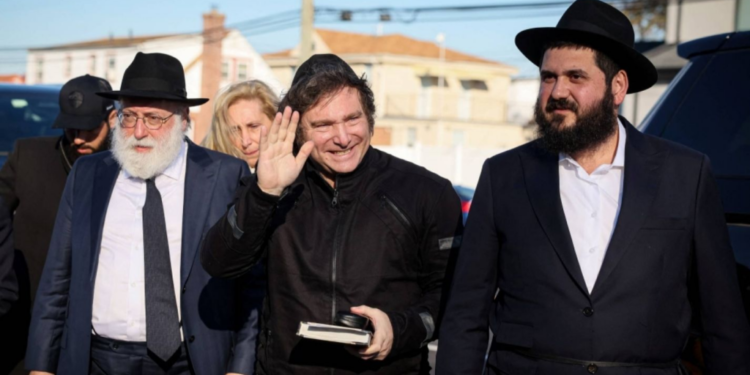 El saludo de Milei a Francisco, directo desde Israel.