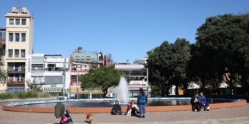 Inquietud en el barrio de Palermo por los planes de un estacionamiento subterráneo en la plaza Inmigrantes de Armenia