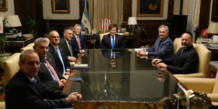 Javier Milei se reúne en la Casa Rosada con el magnate tecnológico Peter Thiel