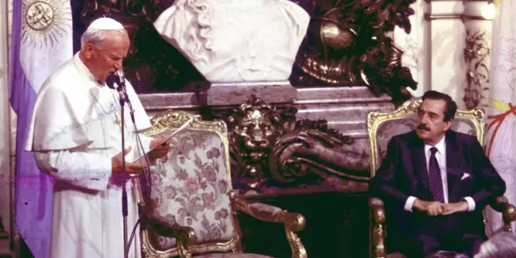 Rememorando la visita de Juan Pablo II a Argentina en 1987: un recorrido de esperanza y reflexión