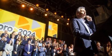 Mauricio Macri agita su relación con Milei mientras el Gobierno analiza su estrategia para 2027