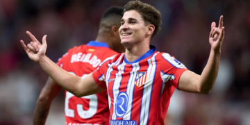 El PSG presenta una oferta monumental al Atlético de Madrid por Julián Álvarez