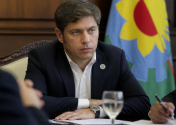 Kicillof se enfoca en la gestión mientras el kirchnerismo pide definiciones electorales