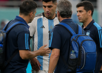Cuti Romero compartió detalles sobre su conversación con los médicos de la selección argentina tras el triunfo sobre Austria en el Mundial