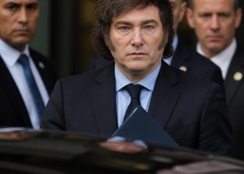 Javier Milei asistirá a la cumbre del Mercosur entre tensiones y un reordenamiento interno