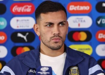 Leandro Paredes se refirió al supuesto favoritismo hacia Argentina y Messi: “No prestamos atención a lo que se dice”