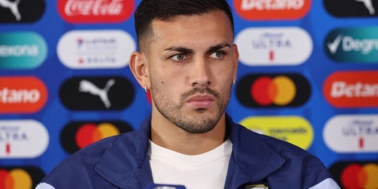 Leandro Paredes se refirió al supuesto favoritismo hacia Argentina y Messi: “No prestamos atención a lo que se dice”
