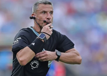 La emotiva reacción del árbitro Slavko Vinčić al ser designado para la final del Mundial 2026