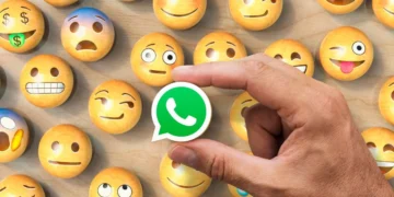 Significado y uso del emoji del 100 en WhatsApp