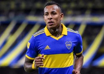 La vuelta de Sebastián Villa a Boca: un debut moderado y una ovación inesperada en La Bombonera