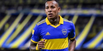 La vuelta de Sebastián Villa a Boca: un debut moderado y una ovación inesperada en La Bombonera