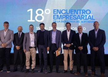 Exportaciones récord en la industria del software argentino, pero el empleo cae por primera vez en seis años