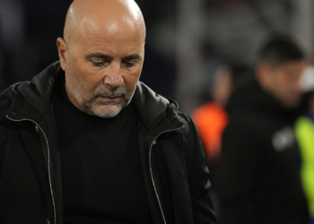 Crisis en Talleres: la partida silenciosa de Sampaoli y la situación incierta del equipo