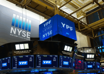 YPF realizará hoy un “split” de acciones: en qué consiste y cómo impactará en su precio