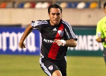 Ex capitán de River se lanza a la política como candidato a intendente por La Libertad Avanza