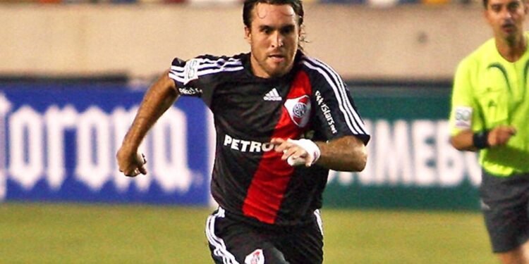 Ex capitán de River se lanza a la política como candidato a intendente por La Libertad Avanza