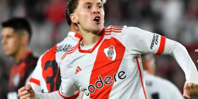 River enfrenta una difícil decisión ante una oferta sustancial de Brasil por uno de sus jugadores clave