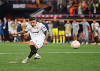 Gonzalo Montiel finaliza la sequía de River: 399 minutos sin marcar y un gol ante Argentinos