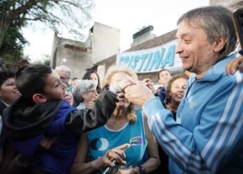 Máximo Kirchner asumirá un perfil nacional: recorrerá el país como delegado de CFK y fortalecerá su presencia electoral