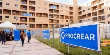 El Gobierno negocia con las provincias el traspaso de obras inconclusas del Procrear
