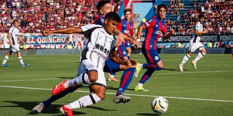 San Lorenzo se medirá con Central Córdoba en Santiago del Estero: horario, TV y alineaciones