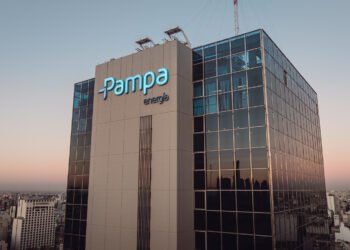 Pampa Energía busca financiamiento por hasta US$1600 millones para construir su planta de urea en Bahía Blanca