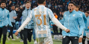 Atlético Tucumán derrotó a Racing Club 2-1 en el Torneo Clausura 2026