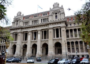La Corte Suprema declaró inconstitucional una ley de Misiones que consideraba insalubre a toda la industria papelera