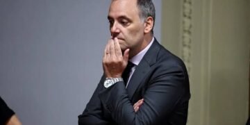 Adorni debe explicar ante la Justicia inconsistencias detectadas en su evolución patrimonial