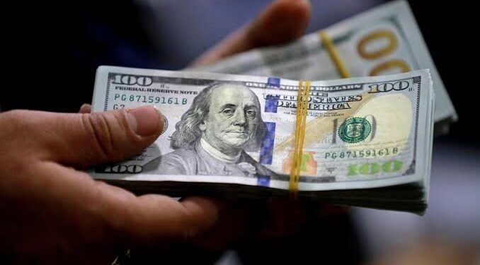 La dolarización de las carteras se acerca al 30% y crece la búsqueda de cobertura antes de las elecciones