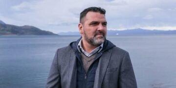 Ushuaia busca consolidarse como polo logístico argentino hacia la Antártida y reclama control nacional sobre la nueva base