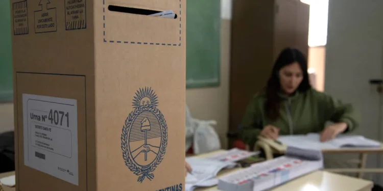 Reforma electoral: el Gobierno retoma las negociaciones en el Senado para intentar eliminar las PASO