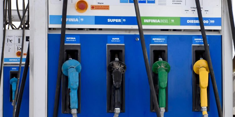 Las ventas de combustibles cayeron 2,19% en agosto y acumularon siete meses de bajas