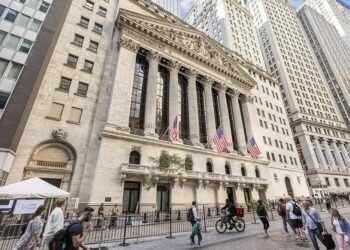 Mejora el ánimo de los fondos internacionales sobre la Argentina: el 41% espera una suba de los activos