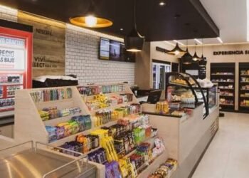 De cargar combustible a quedarse a comer: cómo las estaciones de servicio transforman su negocio