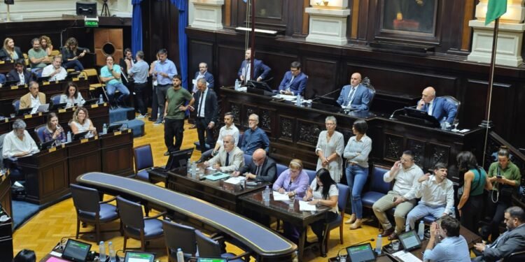 La oposición solicita medidas a cuatro presidentes para salvaguardar recursos del Atlántico Sur