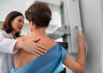 Día Internacional contra el Cáncer de Mama: Un 41% de las mujeres no se realizan mamografías con la frecuencia adecuada