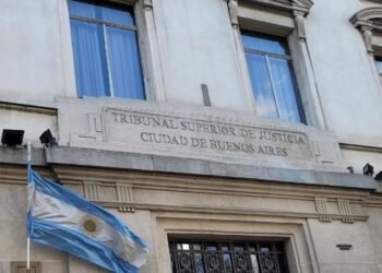 La Ciudad revocó una orden judicial de asistencia habitacional para una familia refugiada