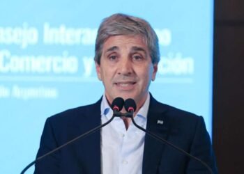 Postergación del FAL: la razón oculta que ayudará a Luis Caputo a evitar una mayor tensión financiera electoral