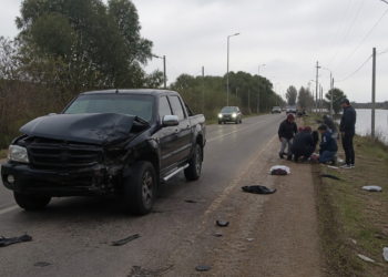 Tragedia en Punta Lara: camioneta embiste a familia y muere un bebé de 10 días